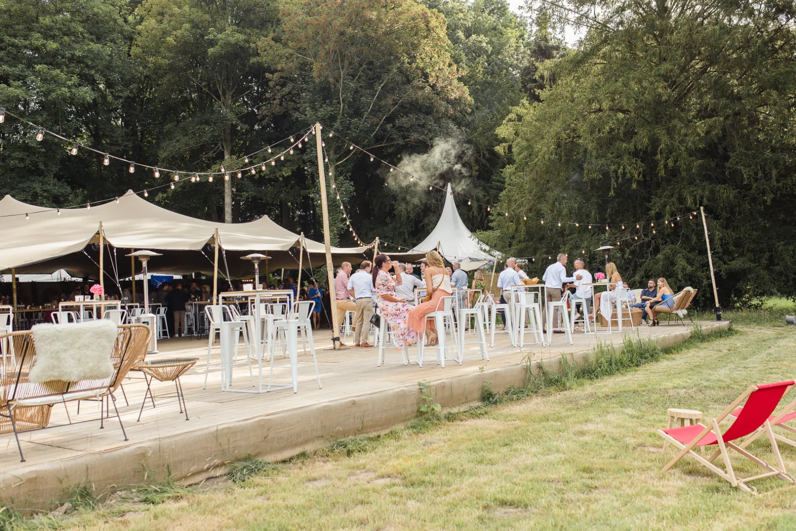 La Clairière Be Meet dans le parc du Château de Terblock